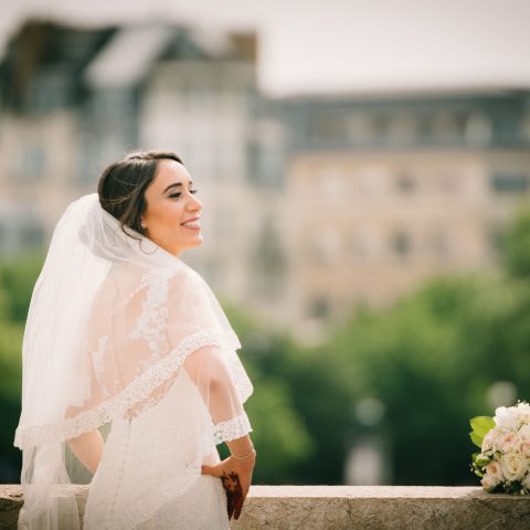 bride in Paris